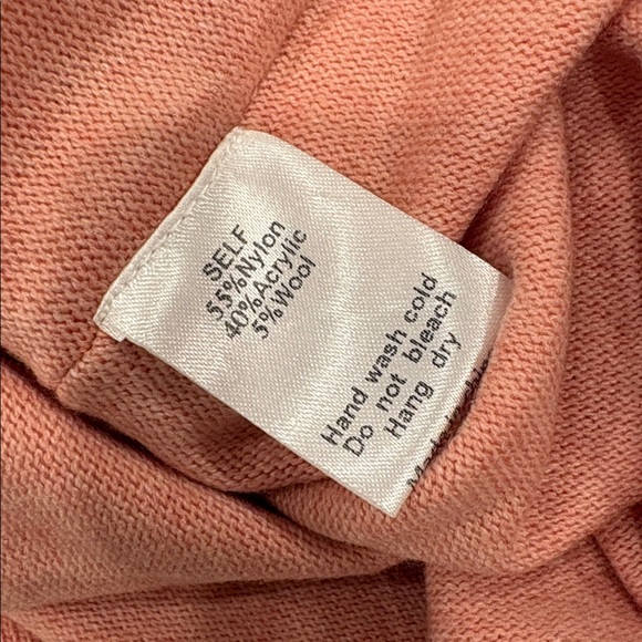 Cowl Neck sweater - Picture 4 of 4